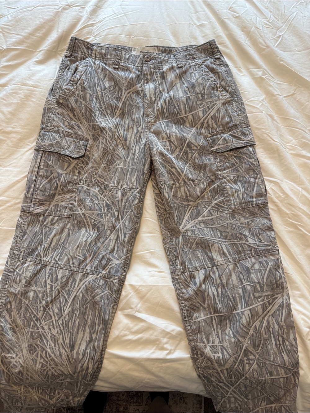 Hollister Gray Camouflage-Style Cargo Pants